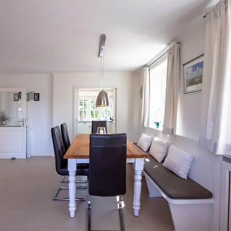 Vakantiehuis Alt Haus 1 Wrixum