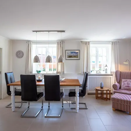 Alt Haus 1 Vakantiehuis *