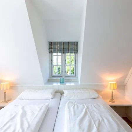 Alt Haus 1